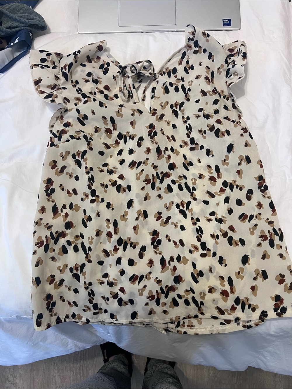Women's Cream Printed Flutter Sleeve Blouse